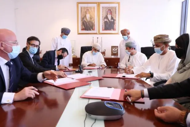 «شل» لاتفاقية تطوير امتياز غاز في سلطنة عمان