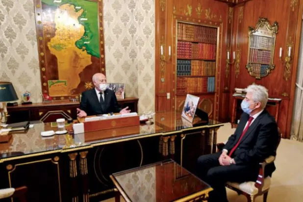 Tunus’ta siyasi partiler Cumhurbaşkanı Said’in popülaritesinden yararlanmaya çalışıyor