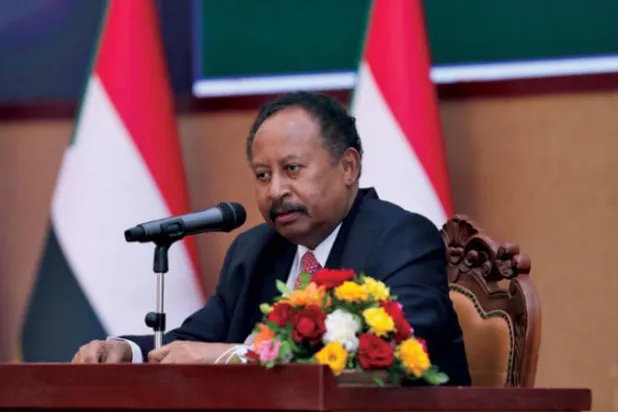 حمدوك يرجئ استقالته استجابة لوساطات وطنية ودولية