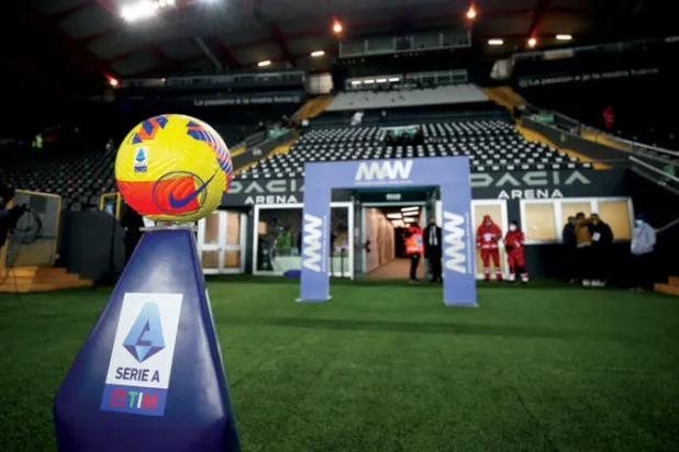 ساليرنيتانا حُرم من السفر ولم يصل إلى ملعب أودينيزي فاعتُبر خاسراً في آخر مواجهة له بعام 2021 (إ.ب.أ)