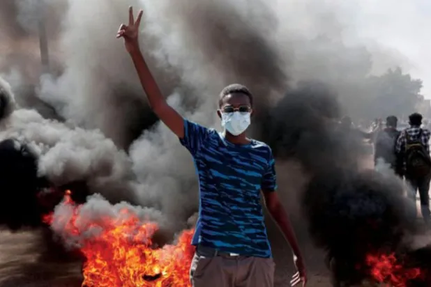 «محل» ایک بار پھر خرطوم پر ہجوم کا سبب بنا