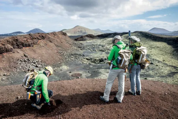 العثور على منتجات خزفية لبنانية من عهد بناة الأهرامات