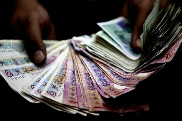 احتياطيات العملة الأجنبية في عُمان  تلامس 18 مليار دولار