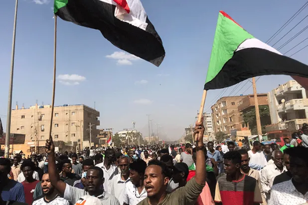 Sudan’da şiddete rağmen barışçıl çözüme yer var mı?