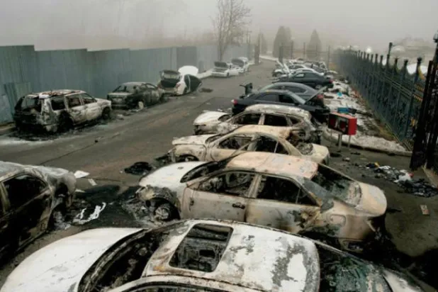 Kazakistan uzun bir krizin başında mı?