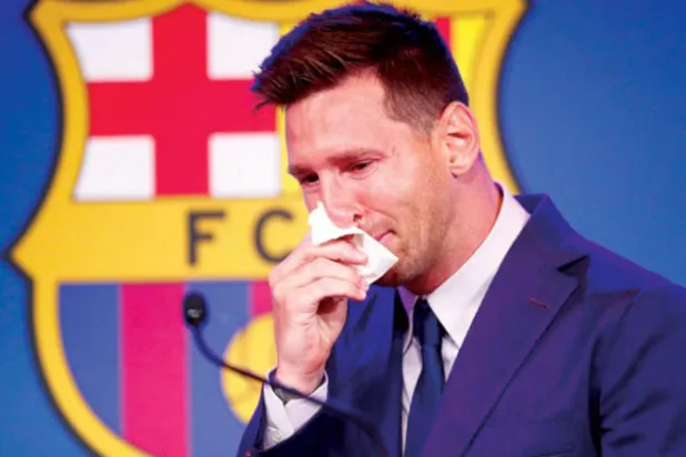 لحظات رياضية مذهلة في 2021: رحيل ليونيل ميسي عن برشلونة