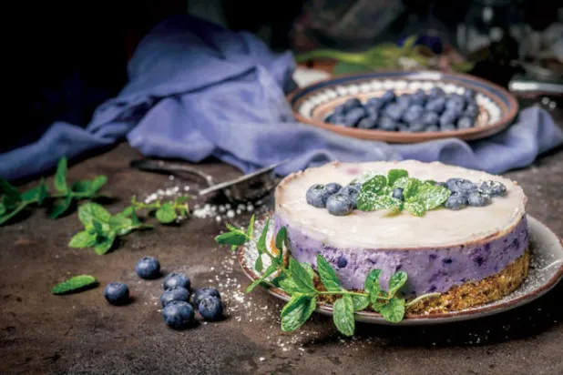 الكيك بمختلف أنواعه أصبح أساسياً في الاحتفالات والمناسبات