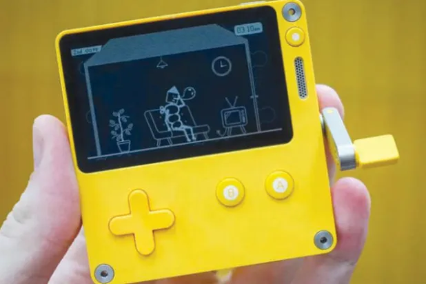 جهاز ألعاب «بانيك بلاي ديت»