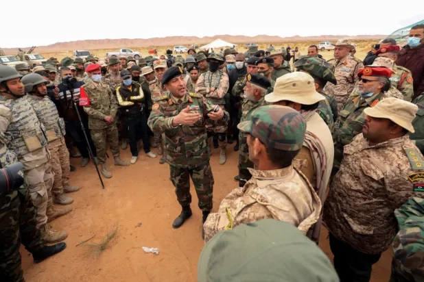 Ordu ve hükümeti kapsayan yeni bir Libya krizi 