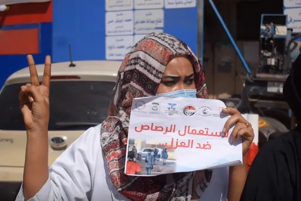 Hastanelere yapılan saldırılar Sudanlıların öfkesini büyütüyor