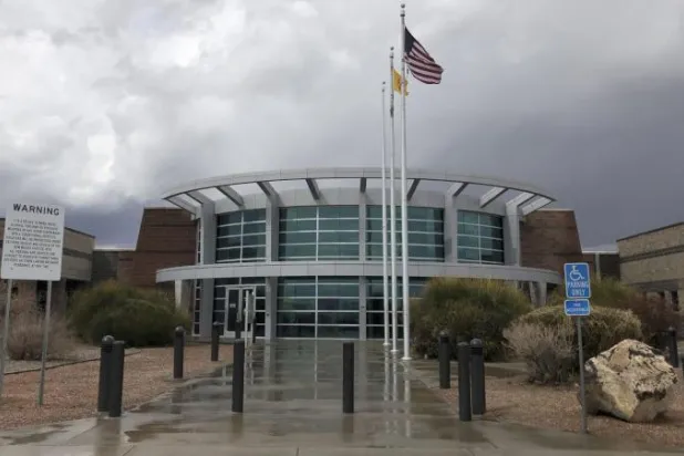 هجوم إلكتروني بواسطة برنامج خبيث يشل سجناً أميركياً