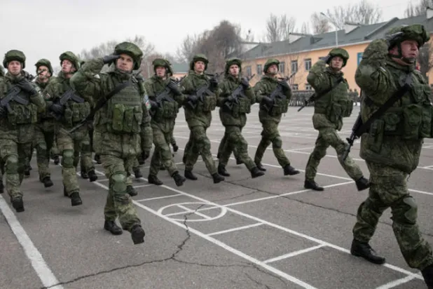 روسيا تبدأ سحب قواتها من كازاخستان