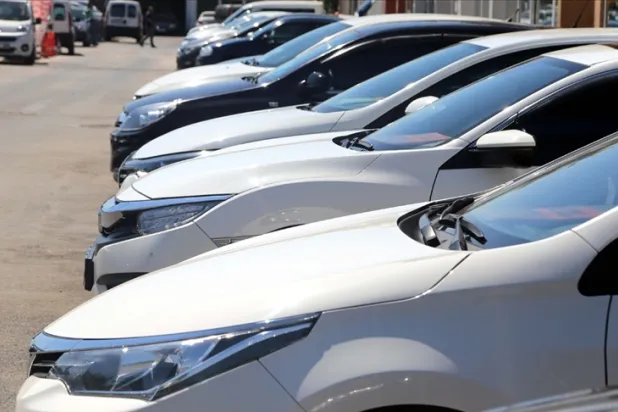İkinci el oto pazarında 2021'in en çok satılan markaları belli oldu