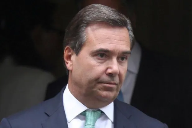 استقالة رئيس «كريدي سويس» لمخالفته إجراءات «كوفيد - 19»