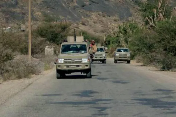 Giants Brigades ... Striking Fear in the Houthis on the Coast and in the Desert