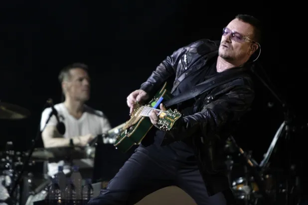 U2'nun solisti Bono: Grubun adını bir türlü sevemedim