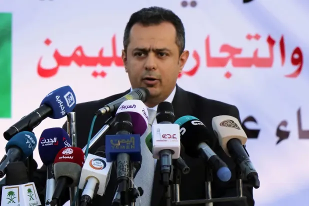 Yemen PM to Asharq Al-Awsat: Battle of Liberation Will Not Stop
