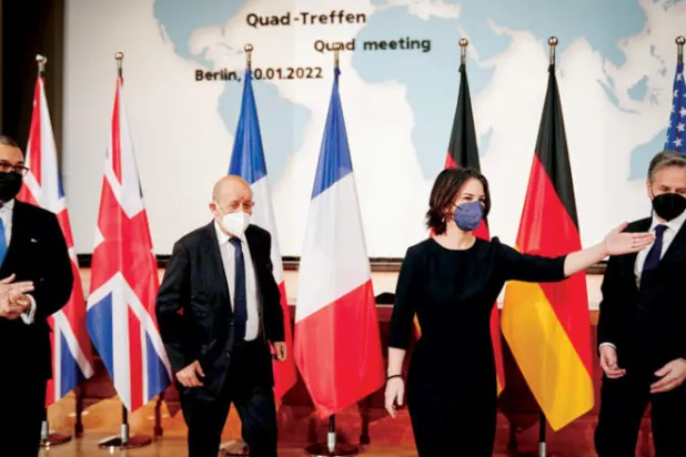 الغرب يوحد صفوفه ضد روسيا في نزاعها مع أوكرانيا