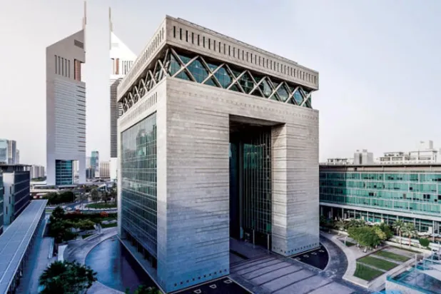 دبي تعلن عن تأسيس شركة لتنظيم وتسهيل عمل الصناع في السوق المالية