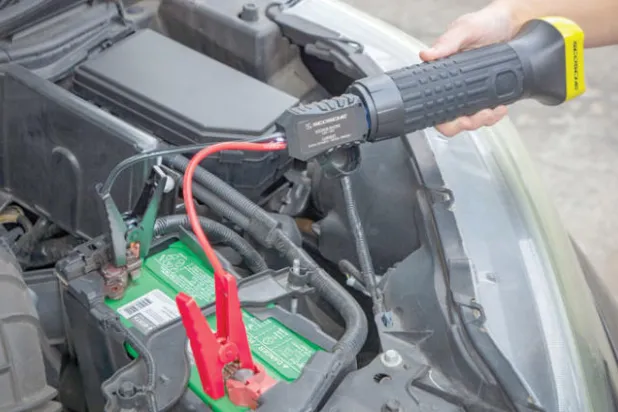 مصباح «سكوتشي» متعدد الاستخدامات