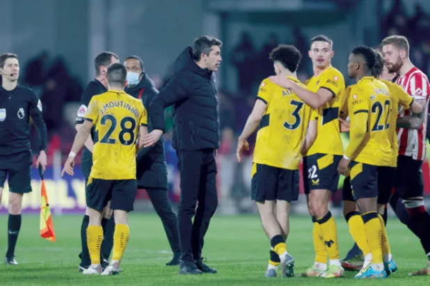 برونو لاغ يرد على المشككين ويكافئ ولفرهامبتون على الثقة به