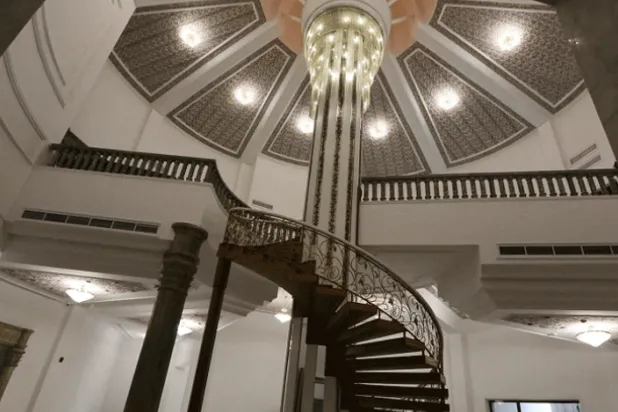 Kibirli bir diktatörlük dönemine tanıklık eden ihmal edilmiş bir miras: Saddam Hüseyin’in sarayları