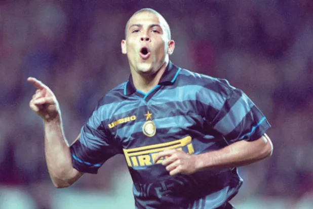 الهدف الذهبي: هدف البرازيلي رونالدو مع إنتر ميلان في مرمى لاتسيو عام 1998