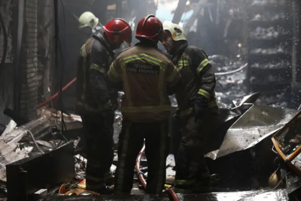 اندلاع حريق في بازار طهران الكبير