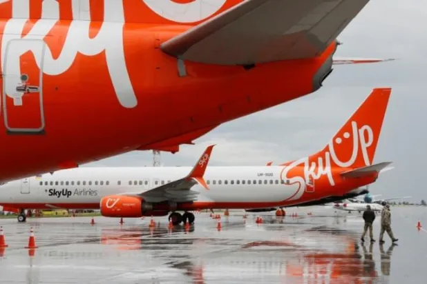 الأزمة الأوكرانية... صاحب طائرة ركاب يمنع هبوطها في كييف