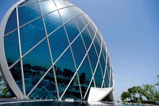 «أبولو» الأميركية تستثمر في «الدار» الإماراتية عبر صفقة بـ1.4 مليار دولار