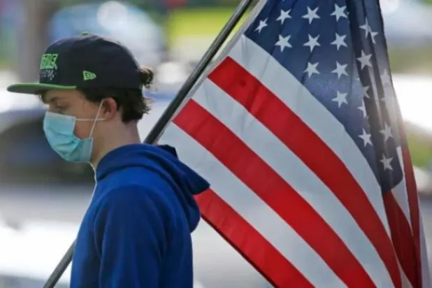 تراجع رضا الأميركيين عن تعامل الحكومة مع الجائحة