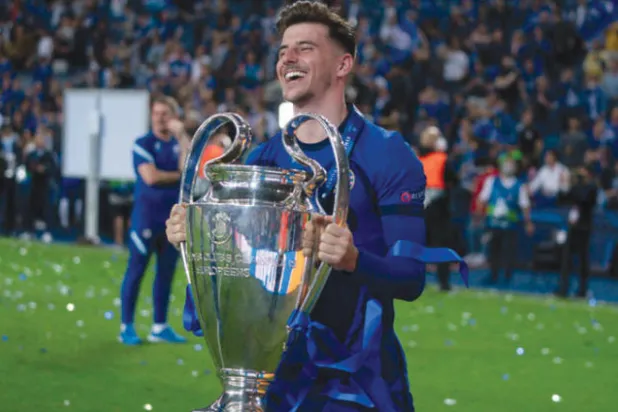 ماونت وفرحة الفوز بدوري أبطال أوروبا (الشرق الأوسط)