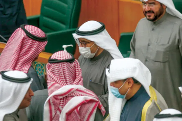 استقالة وزيري الداخلية والدفاع في الكويت