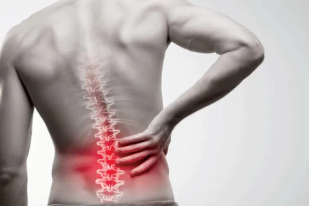 وسائل منزلية لتخفيف آلام الظهر