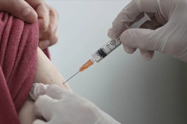 AB Afrika’ya bağışladığı aşıların iki katını imha ediyor