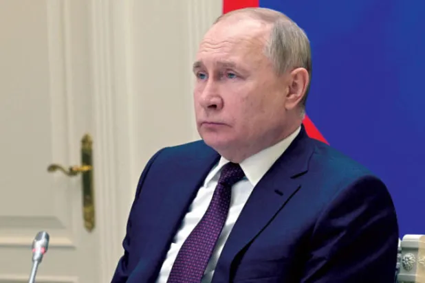 الروس أمام خيارين... «قوة عظمى» أم دولة «طبيعية» تمتلك اقتصاداً ناجحاً؟