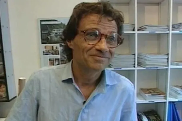 العثور على وكيل عارضات أزياء مقرّب من إبستين ميتاً في زنزانته