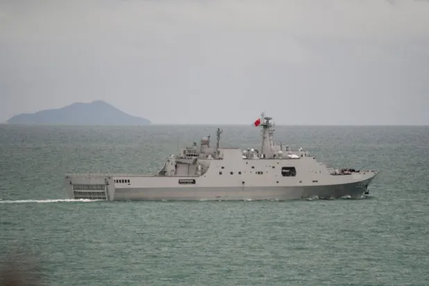 أستراليا تندد بـ«عمل عدواني» بعد توجيه سفينة صينية أشعة ليزر صوب طائرة عسكرية