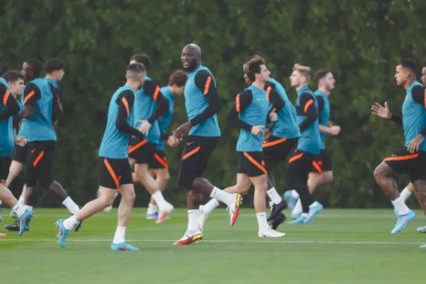 تشيلسي يخشى مفاجآت ليل... ويوفنتوس لتعويض خيبته المحلية على حساب فياريال