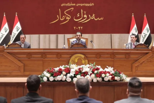 البرلمان العراقي ينشغل بالدولار لحين التوافق على منصب رئيس الجمهورية