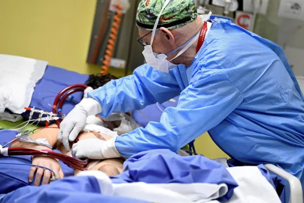 Suriye sağlık sektörü, doktorlarını kaybediyor