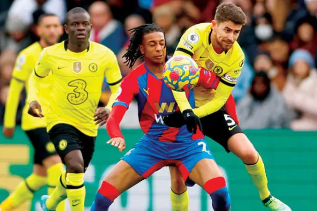 مايكل أوليس... رحل عن تشيلسي ليقدم مستويات مذهلة مع كريستال بالاس