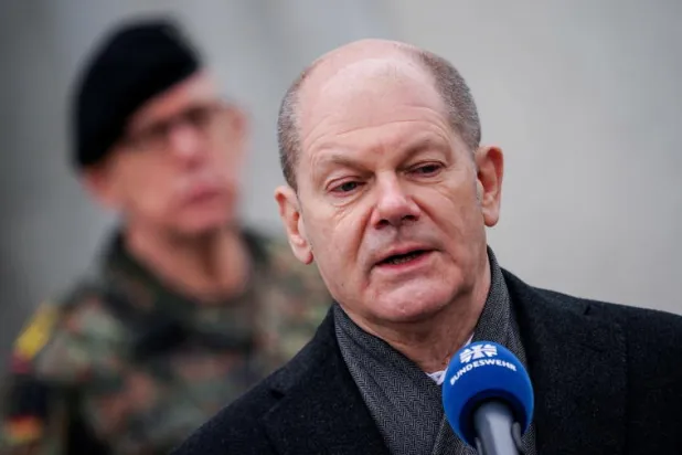 شولتس يحث بوتين على وقف القتال في أوكرانيا فوراً