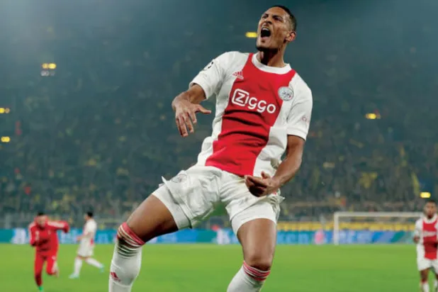 سيباستيان هالر... من لاعب منبوذ في وستهام إلى هداف دوري أبطال أوروبا