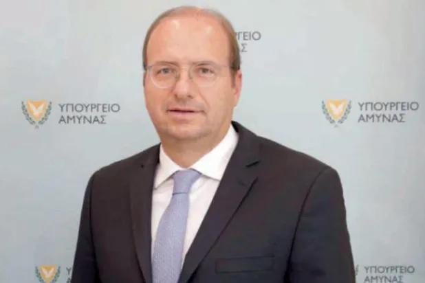 Güney Kıbrıs Rum Yönetimi Savunma Bakanı Charalambos Petrides, Şarku’l Avsat’a konuştu: ‘Suudi Arabistan ile savunma alanında iş birliği kurmak için sabırsızlanıyoruz’