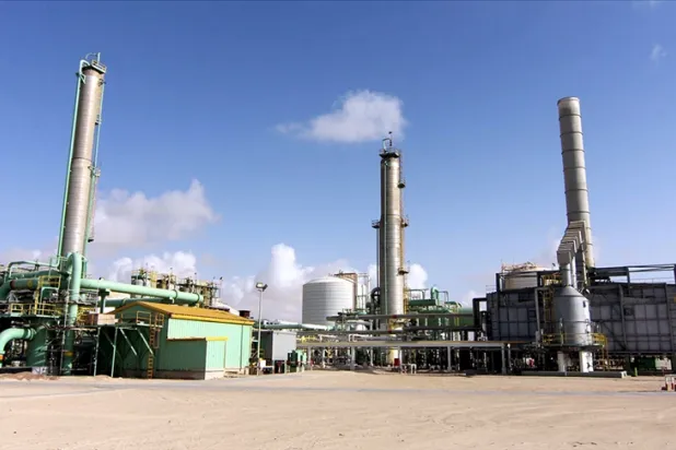 Libya'daki Şerara ve Fil petrol sahalarında üretim yeniden başladı