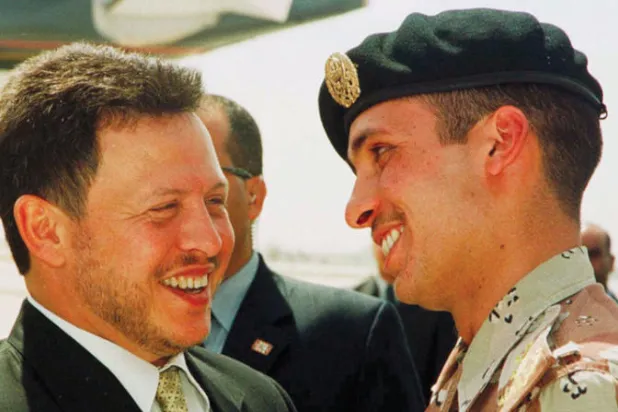 اعتذار الأمير حمزة ينهي «الفتنة» في الأردن