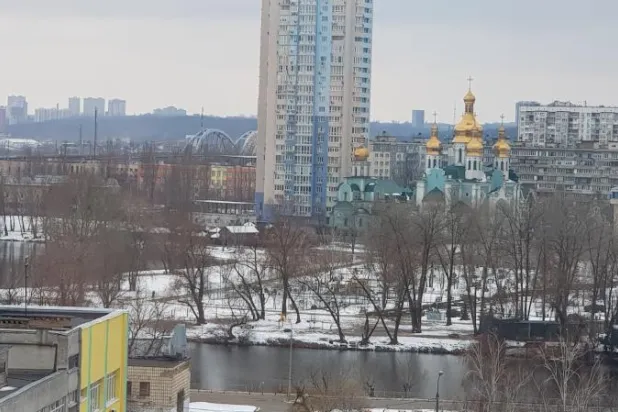 كييف الحذرة تتأهب للروس بدعم من «الجنرال الأبيض»