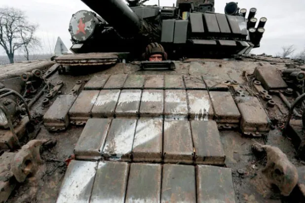 «حرب العقوبات» تشتعل بتصعيد غربي وتهديد روسي