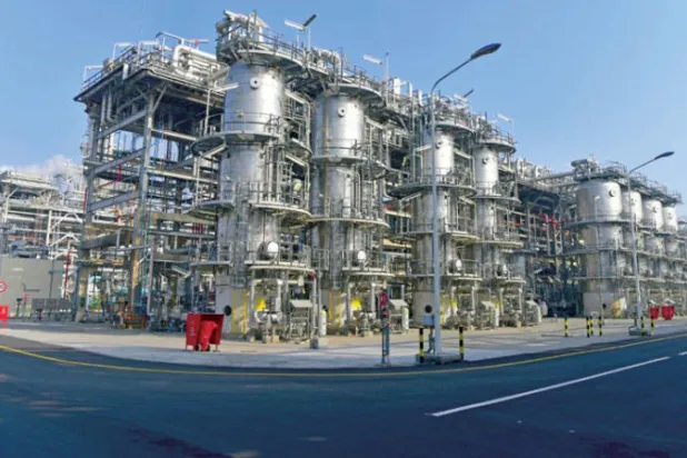 تشغيل خط الغاز المسال الخامس في مصفاة الأحمدي الكويتية